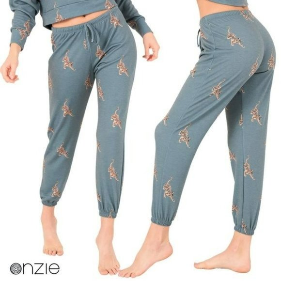 Onzie Pants - NWT ONZIE Soft French Terry Pale Cacti Tiger Sweatpants